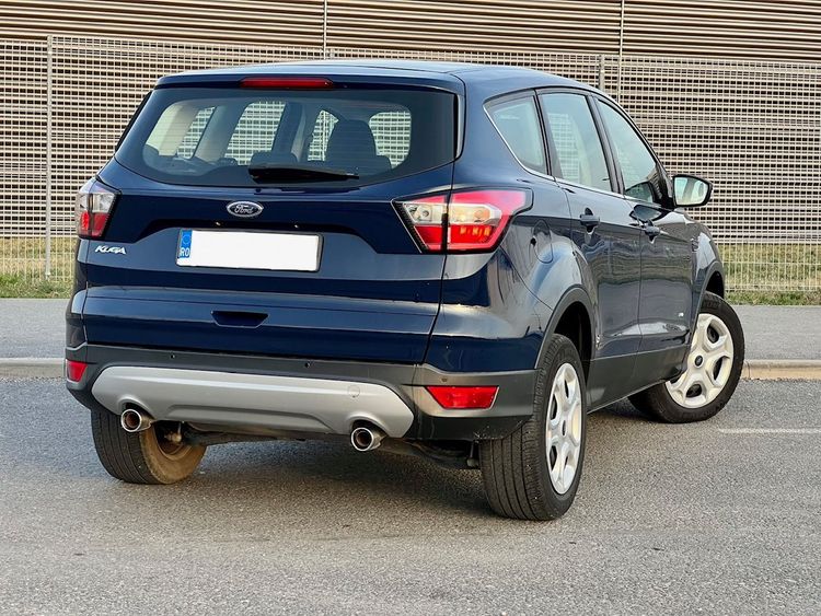 Ford Kuga 4x4 Titanium